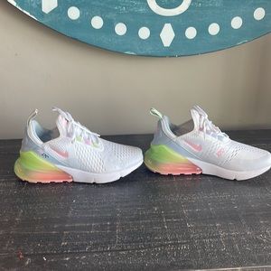Nike AirMax 270